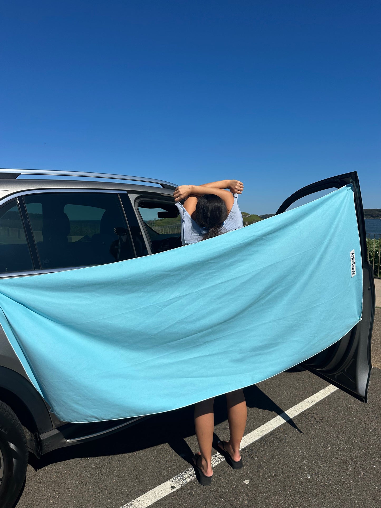 HoldTowel